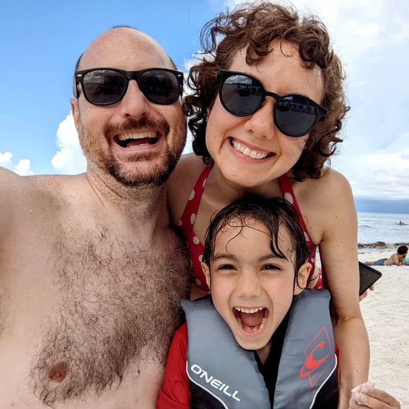 Meet your Posher, Michelle - Picture 1 of 1